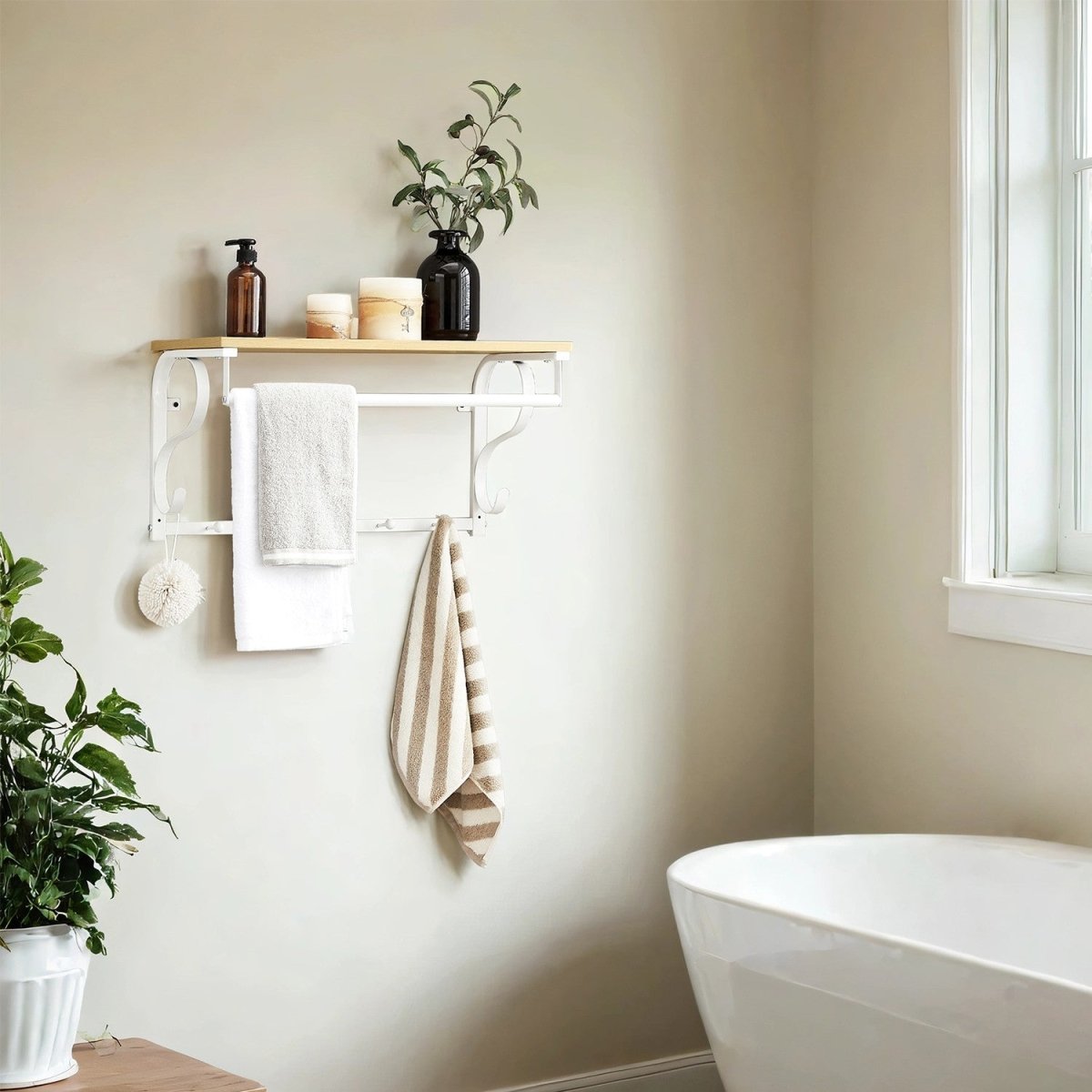 Garderobenständer – Peer – für die Wand mit Ablage & 5 Haken – 60 cm - nestful