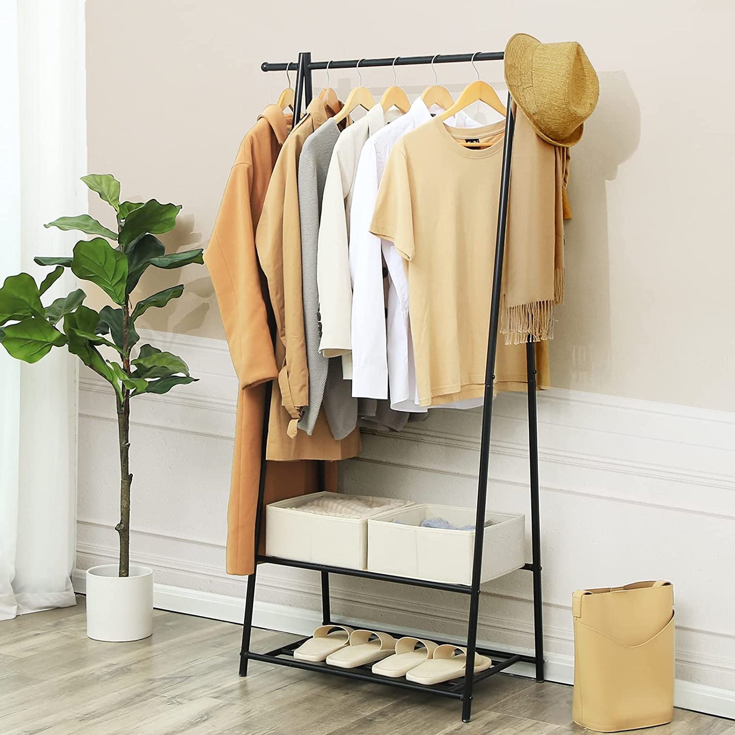 Metal Clothes Rack 20kg – Standing with Double Shelf