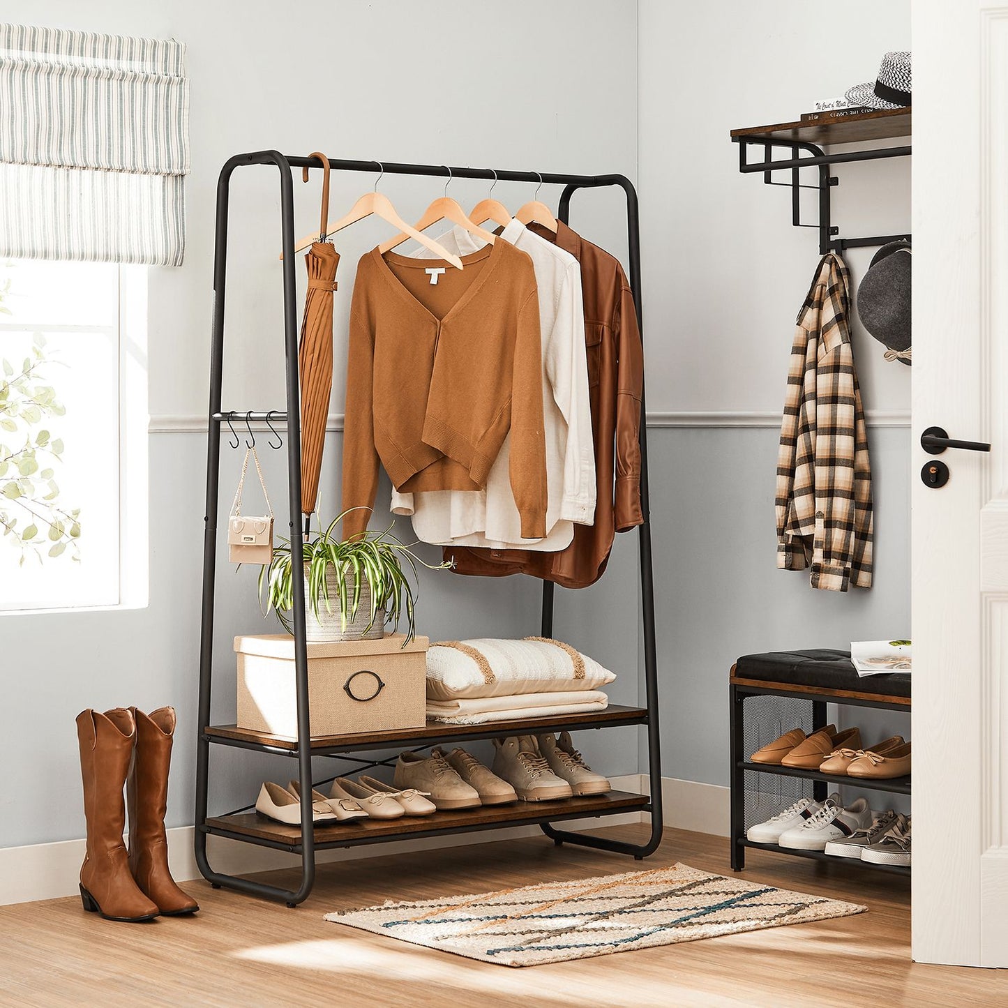 Premium steel clothes rack 130kg – standing with 2 wooden shelves