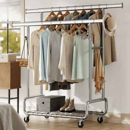 Doppel - Kleiderständer 270kg – Lena - Ausziehbar mit Rollen & Ablage - nestful