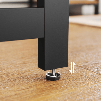 Eckschreibtisch 138 × 138 cm – Arno – mit Ablagen im Industrie - Design - nestful