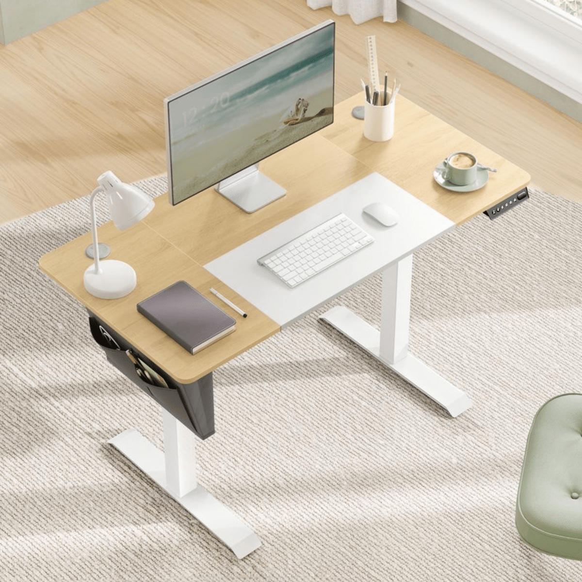 Elektrisch höhenverstellbarer Schreibtisch 120/140 × 60 cm – Kian – mit Memory & Stauraum - nestful