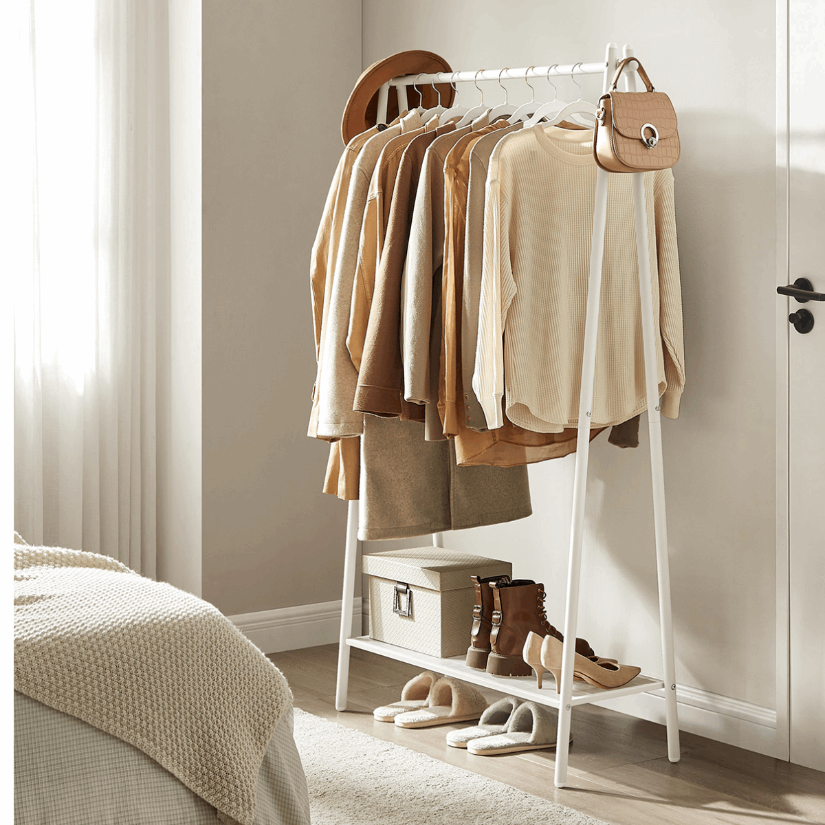 Premium Stahl Kleiderständer 40kg – Henry - Stehend mit Ablage