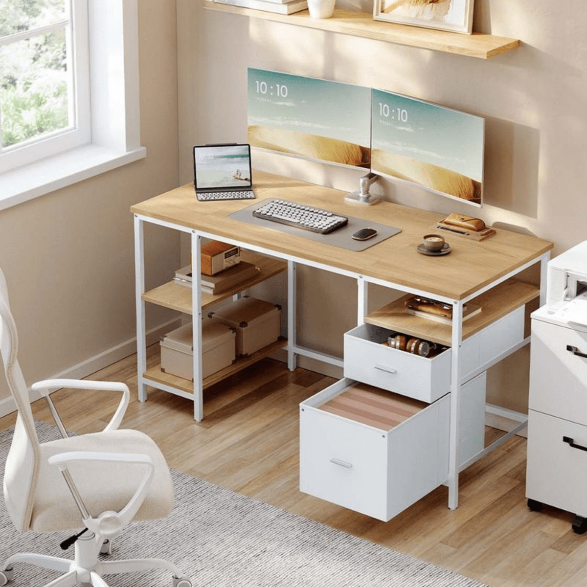 Schreibtisch 140 × 60 cm – Riva – mit 3 Ablagen & 2 Schubladen - nestful